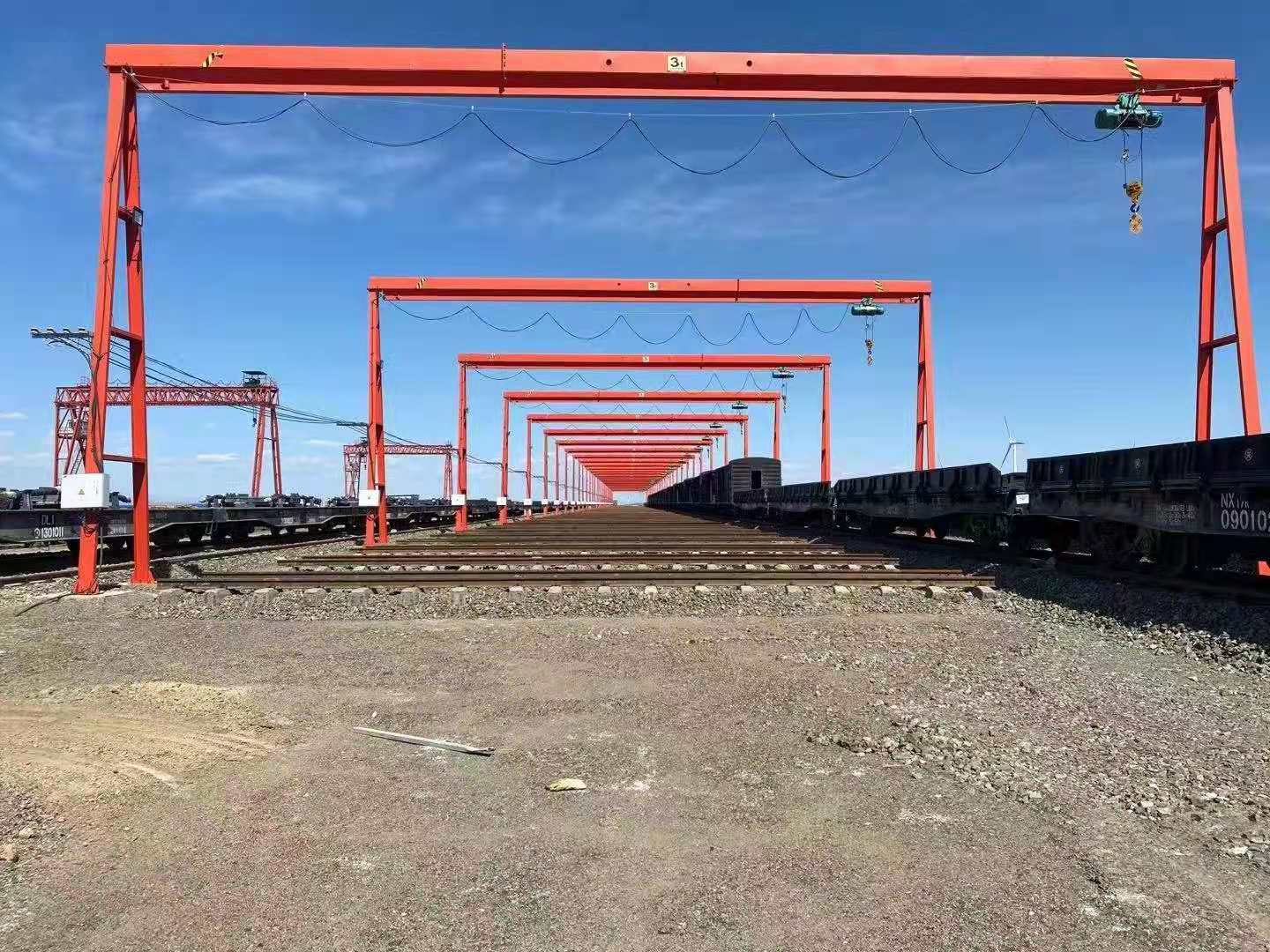 電動(dòng)單梁葫蘆門(mén)式起重機主梁拼接設計理念