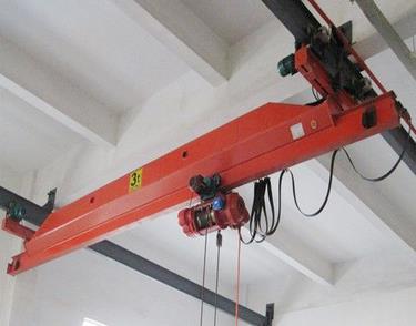 LD型電動(dòng)單梁起重機主梁U型槽沖壓生產(chǎn)工藝是什么？?jì)?yōu)點(diǎn)是什么？